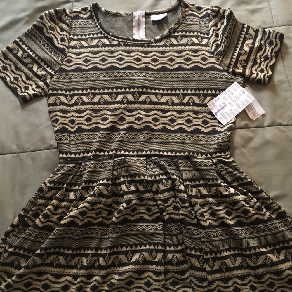 🛑sold🛑Lularoe Amelia Dress